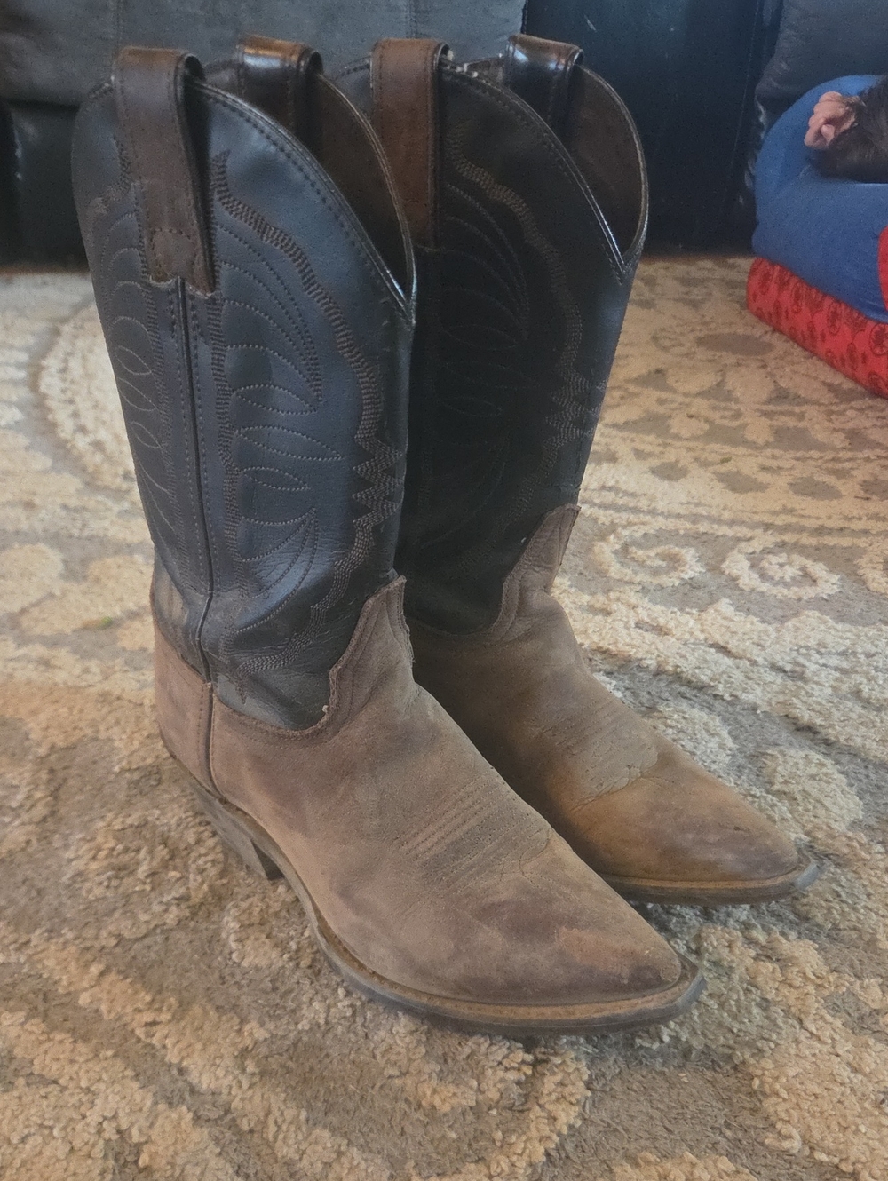 Womens's Brown Leather Western Cowboy Boots - Classic Pull-On Style